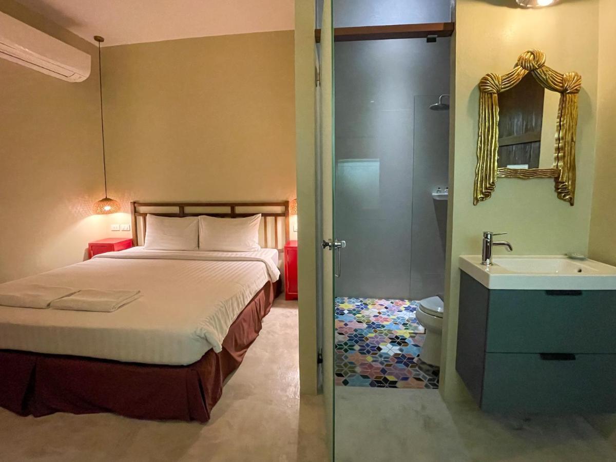 Villa Bangkok Bagian luar foto
