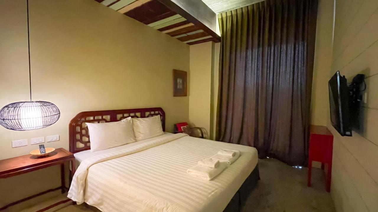 Villa Bangkok Bagian luar foto