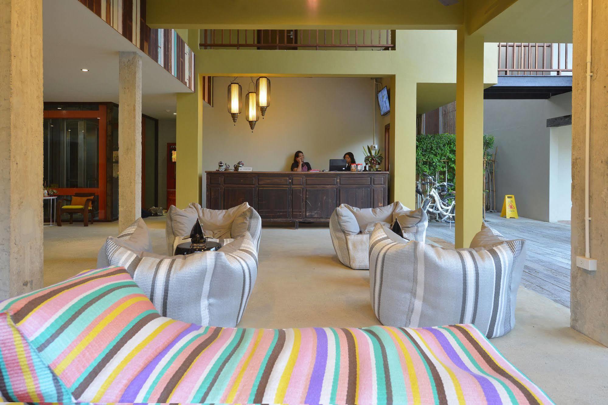 Villa Bangkok Bagian luar foto