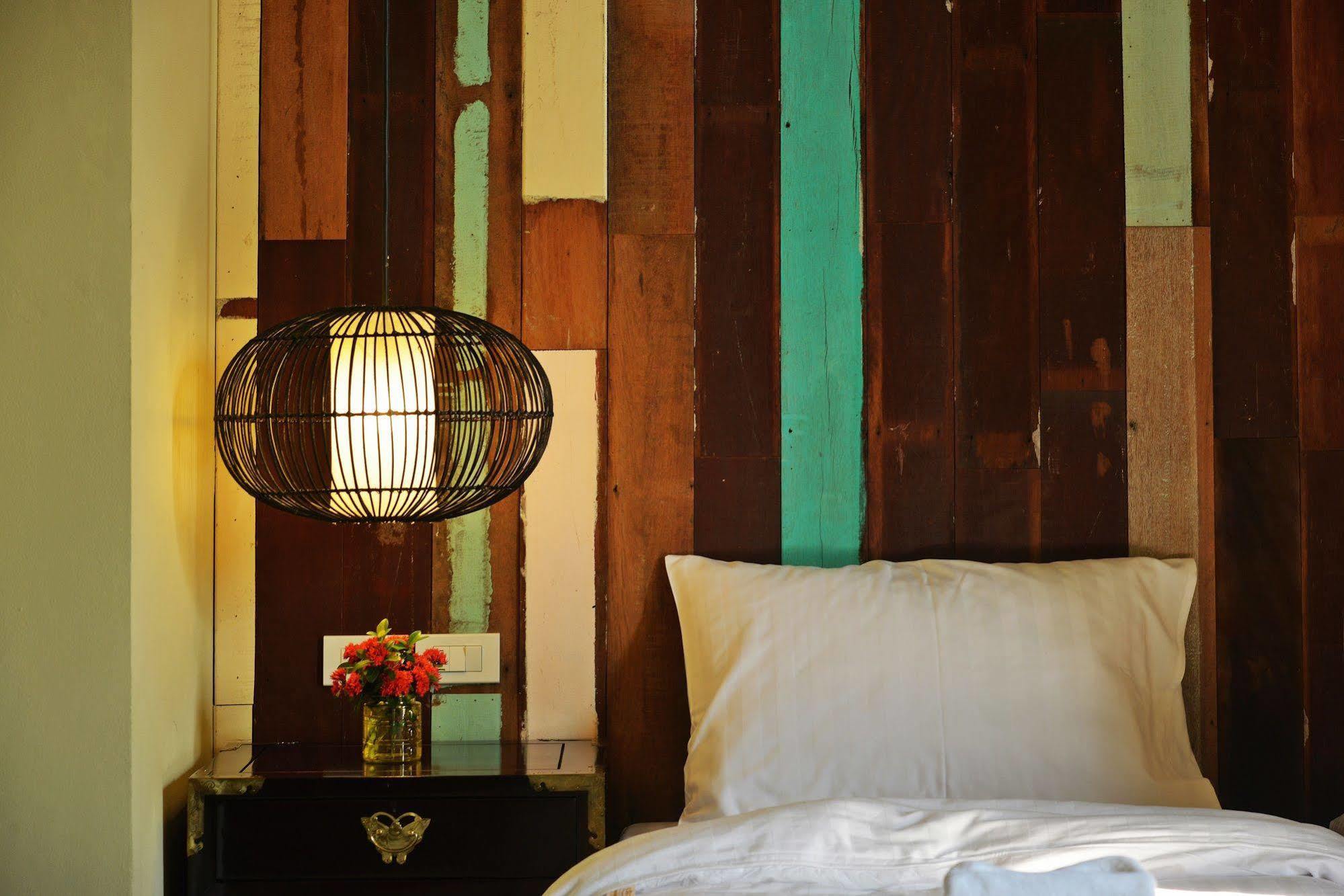 Villa Bangkok Bagian luar foto