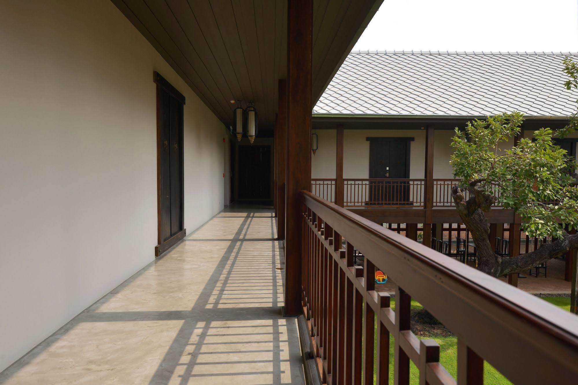 Villa Bangkok Bagian luar foto