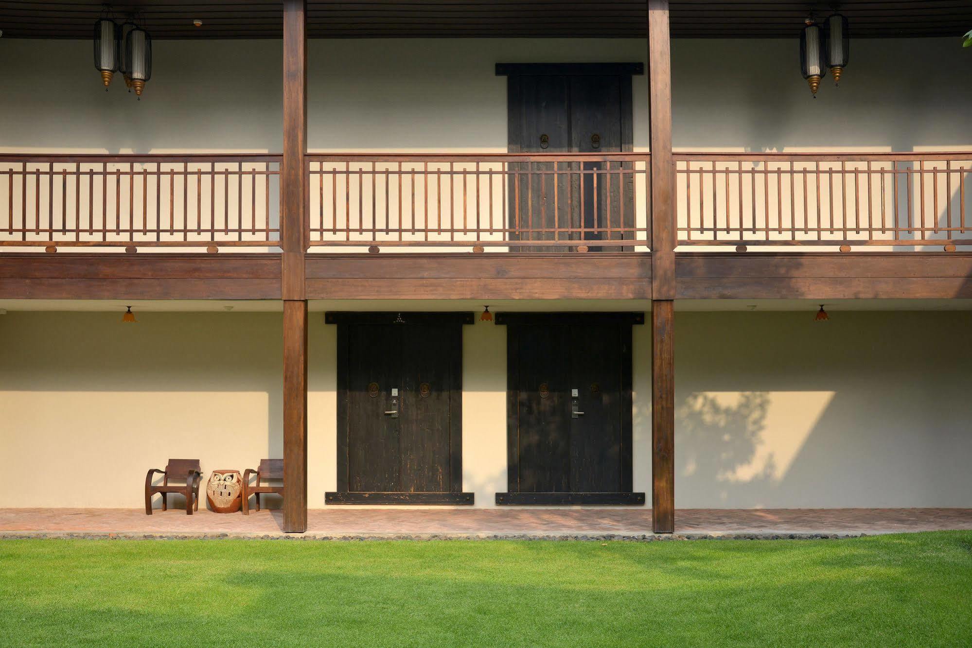 Villa Bangkok Bagian luar foto
