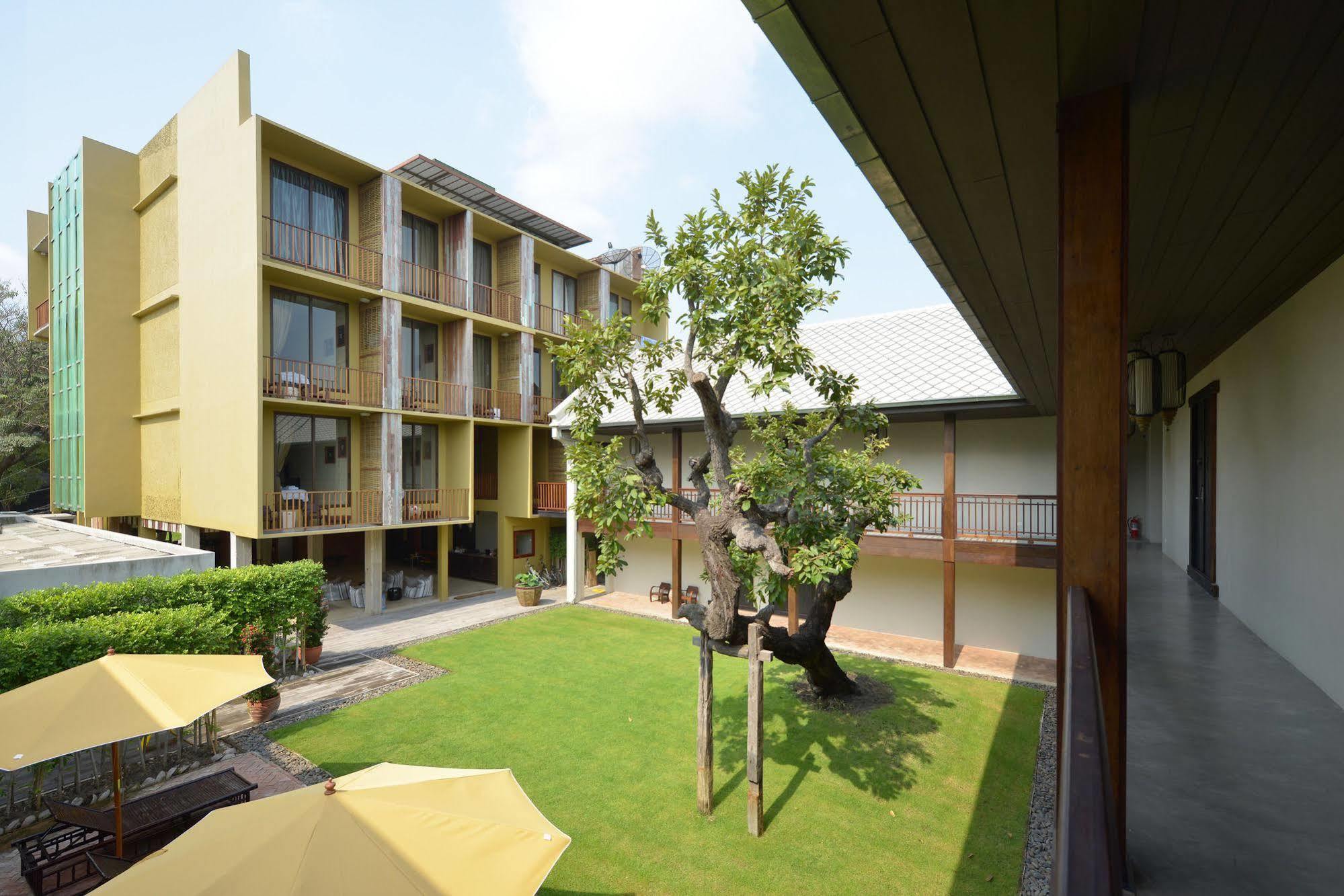 Villa Bangkok Bagian luar foto