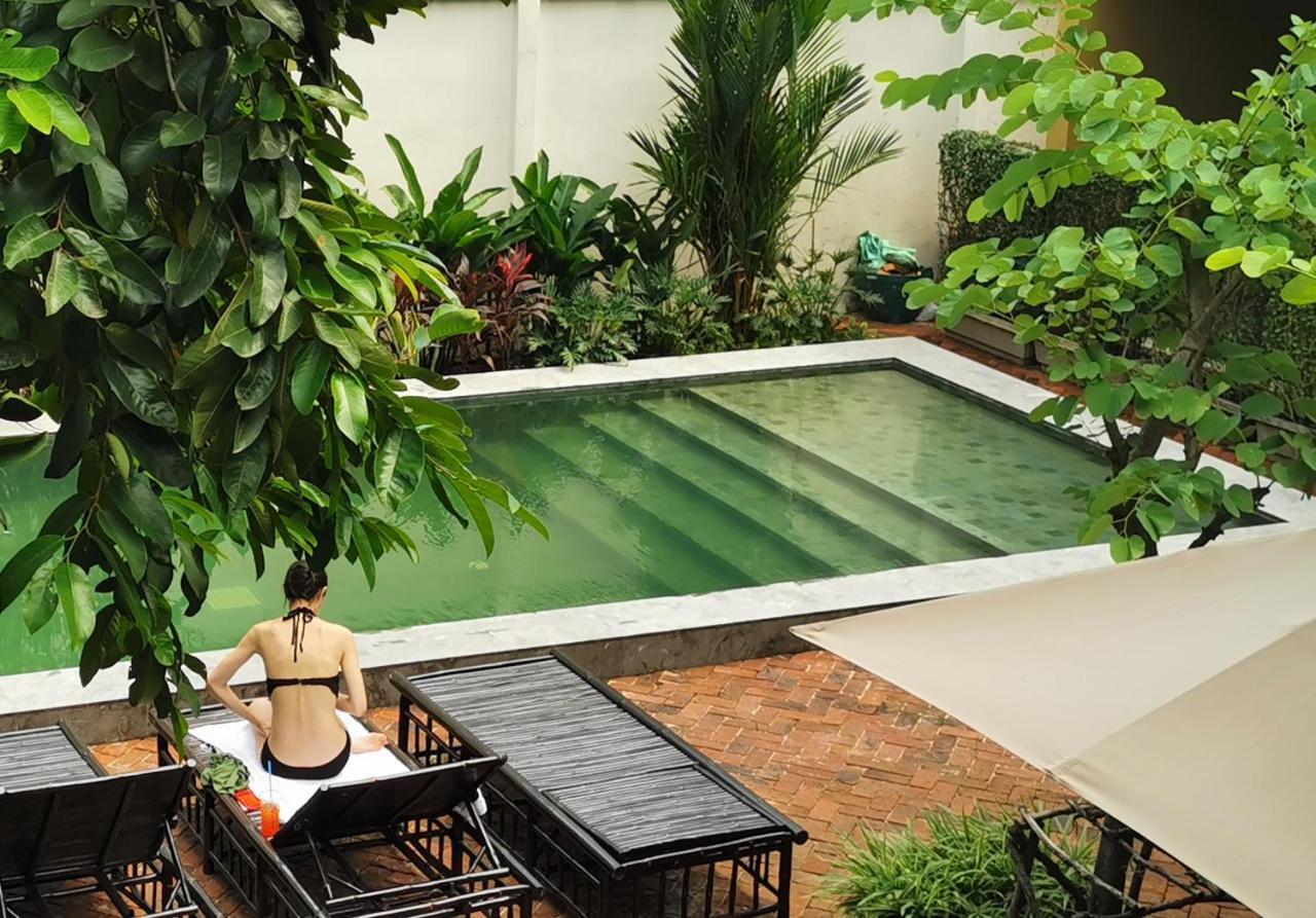 Villa Bangkok Bagian luar foto